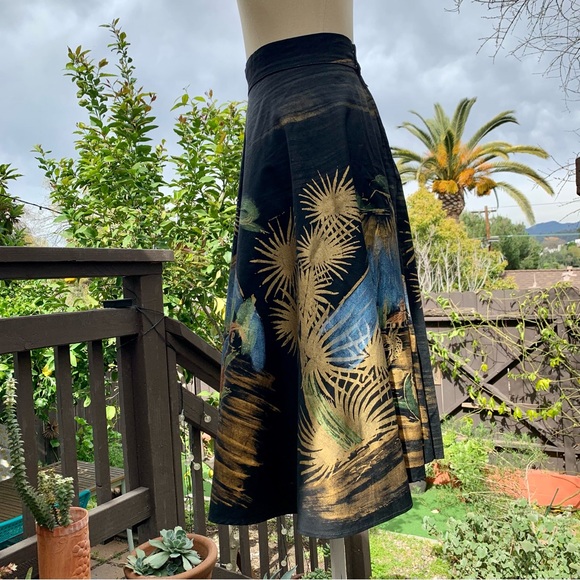 VINTAGE Mexican 1950s Black & Metallic Hand Painted Souvenir Circle Midi Skirt - Picture 6 of 11